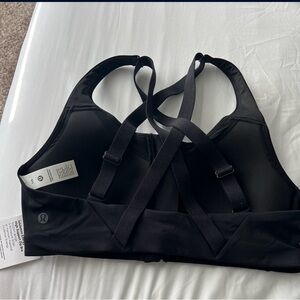 lululemon athletica Cross-Back Black Sports Bra